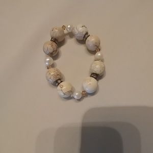 Ivory colored and rhinestone bracelet